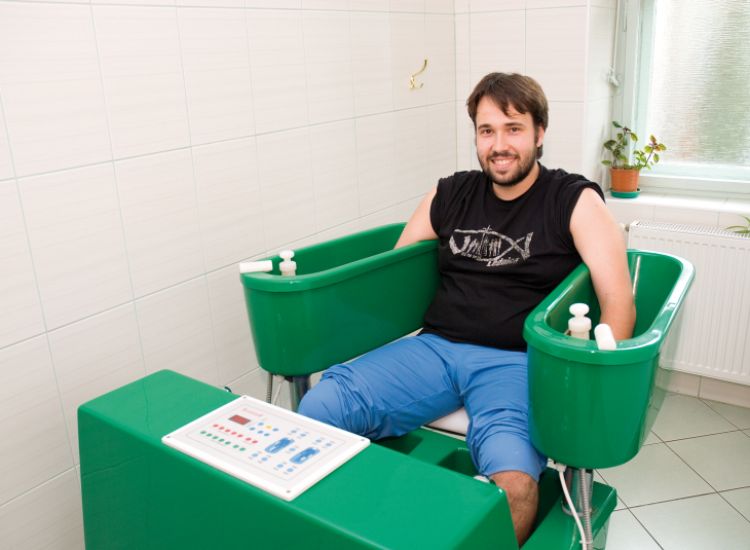 Kąpiel elektryczno-wodna